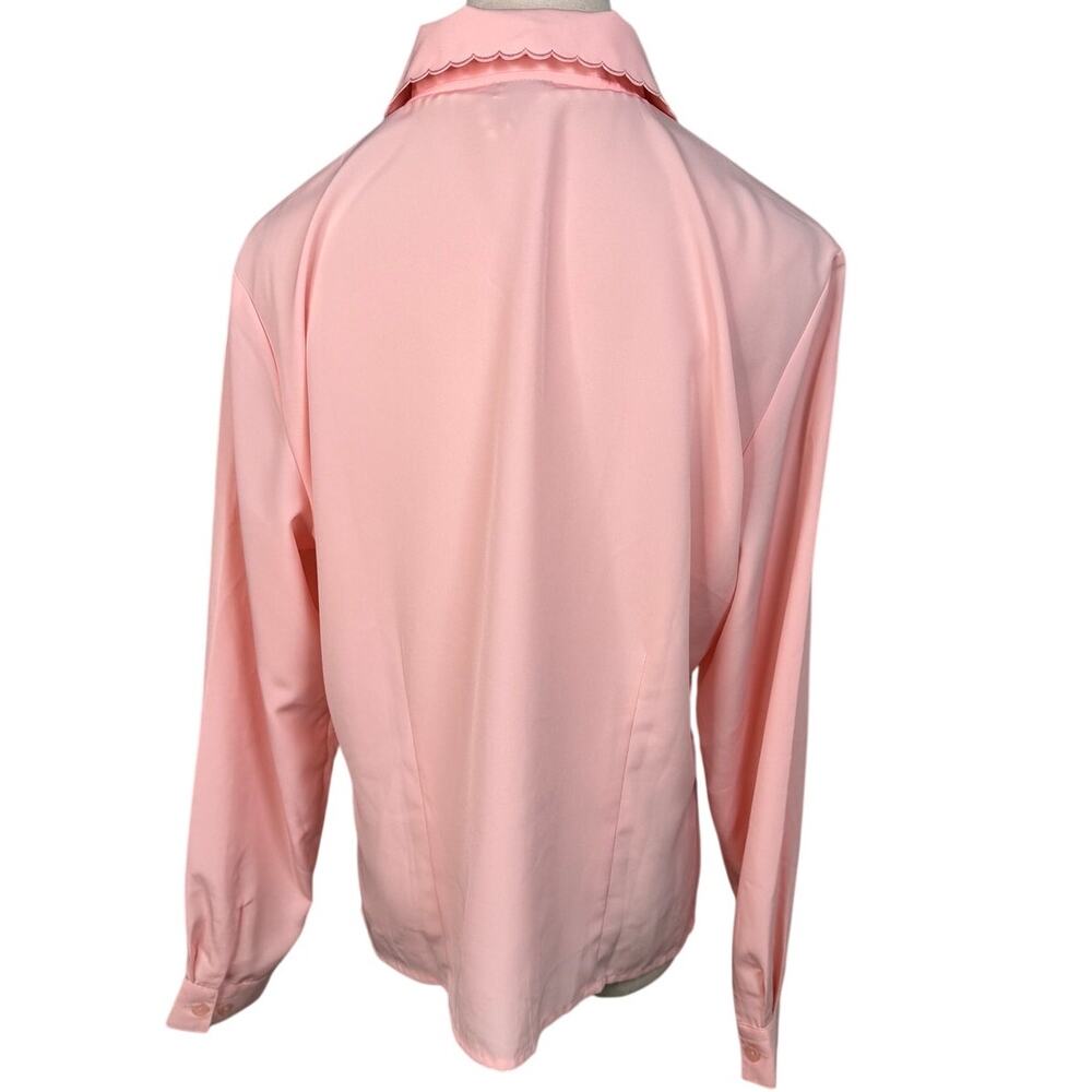 Vintage Pink Floral Embroidered Scalloped Trim Button Front Blouse size Medium - Picture 10 of 12